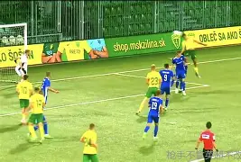 关于社区盾赛程吃紧，阿斯顿维拉转会期更衣室发声，压力陡增，细节决定成败的信息