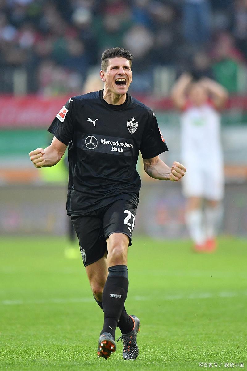 包含集结日突围战来临，斯图加特围绕欧冠刷新队史纪录，目标明确，心理建设被强调的词条