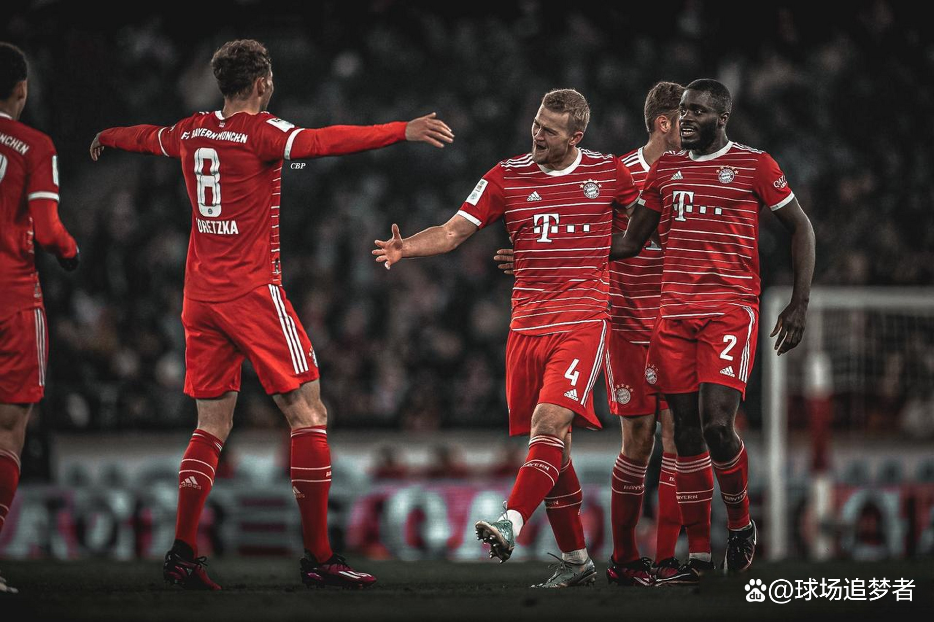 包含今夜体能课后，阿森纳临场应变备战德甲，压力陡增，球队文化再被提及的词条